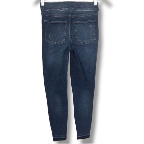 NWT SPANX Pull-On Skinny Jeans. Tummy Control Technologie $128 - Picture 8 of 12